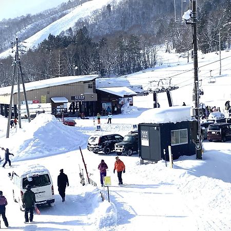 白馬パウダーマウンテン Hotel Hakuba Exterior photo